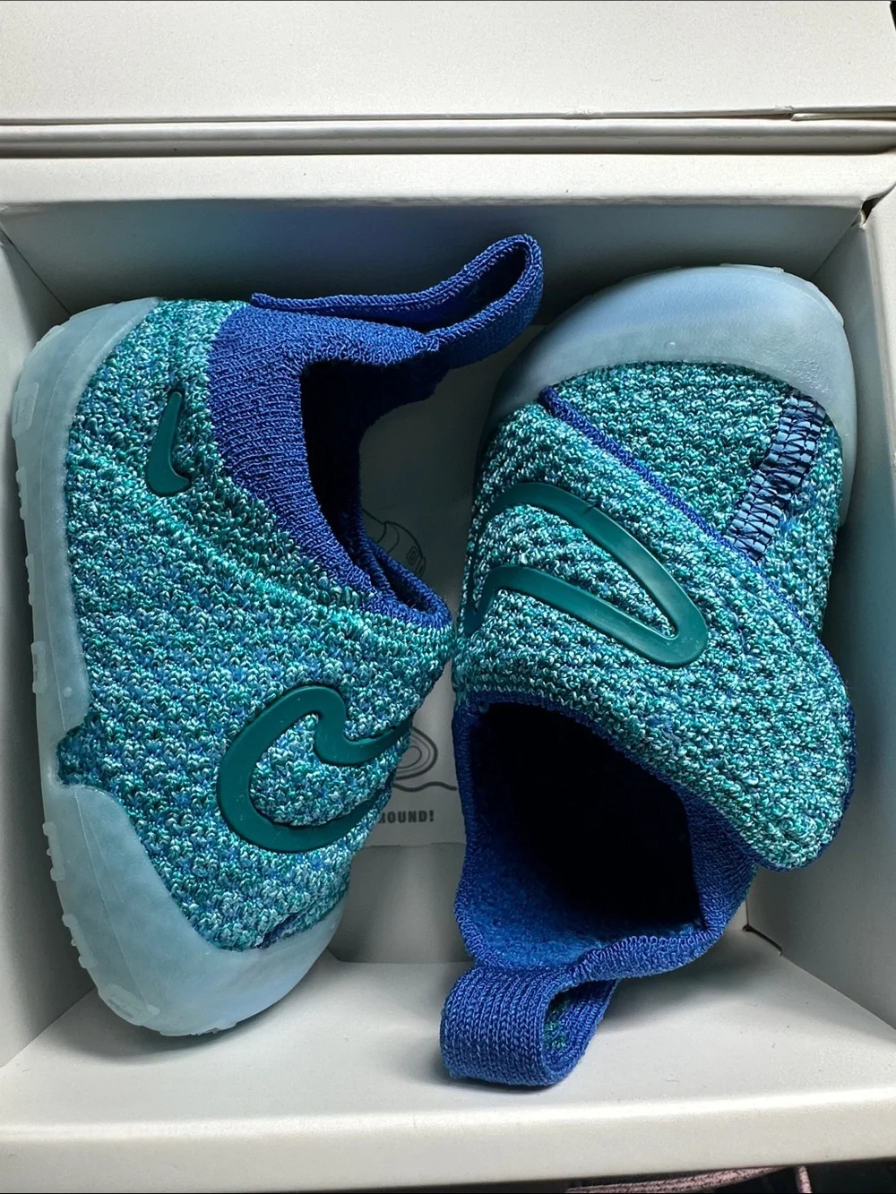 Nike Swoosh 1 TD Infant Fkyknit Shoes blue green  Sz 3C